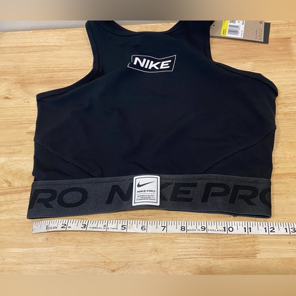 Nike Pro Dri-FIT Women's Graphic Crop Tank Top NWT black logo band small perfect - Picture 10 of 12